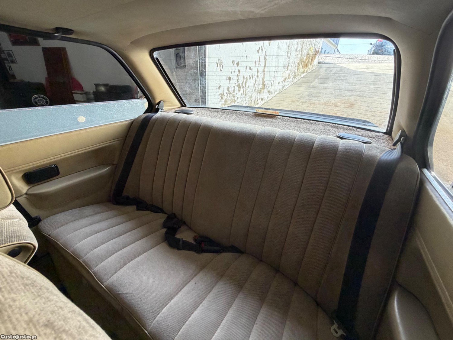 BMW 323 I — photo 5