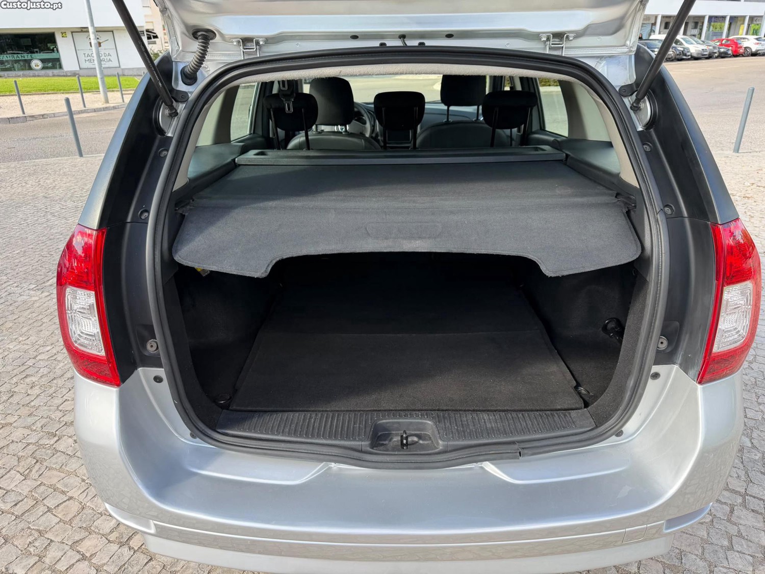 Dacia Logan mcv 0.9 tce lauraute - 14 foto 5