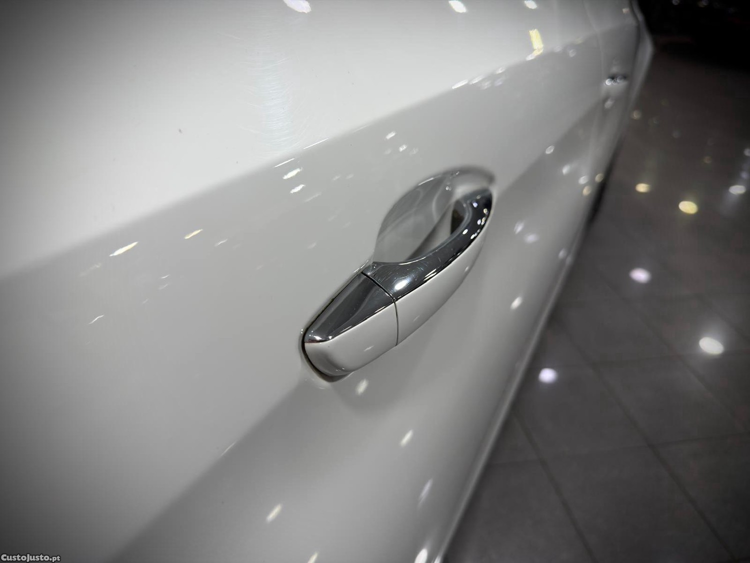 Peugeot 308 SW 1.2 PureTech Allure EAT6 - 15 — photo 5