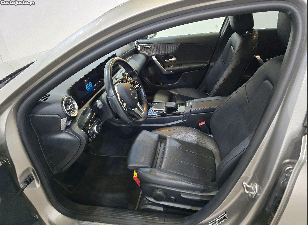 Mercedes-Benz A 250 Plugin — fotografia 9