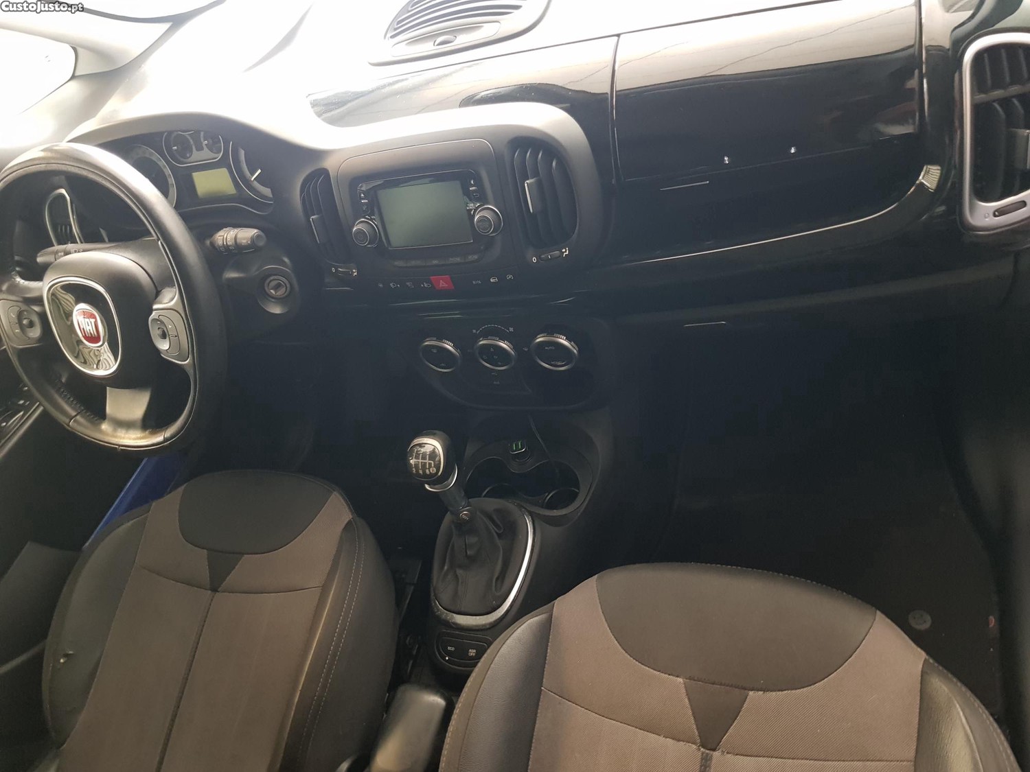 Fiat 500L 7 Lugares — photo 3