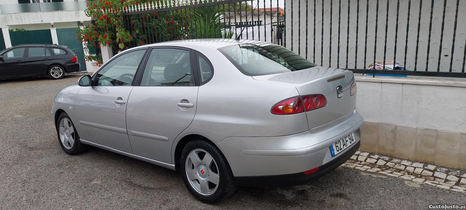 Seat Cordoba 1.4 TDI — photo 4