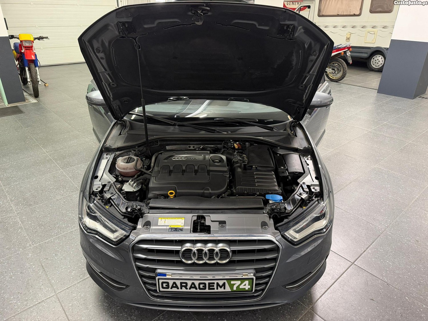 Audi A3 Sportback 1.6 TDI Advance - 15 — photo 4