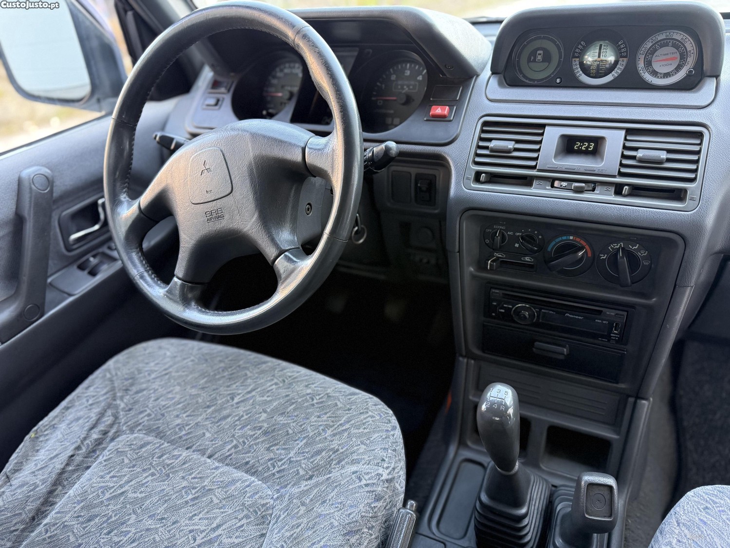 Mitsubishi Pajero 2.8 GLS Abas Largas — fotografia 7