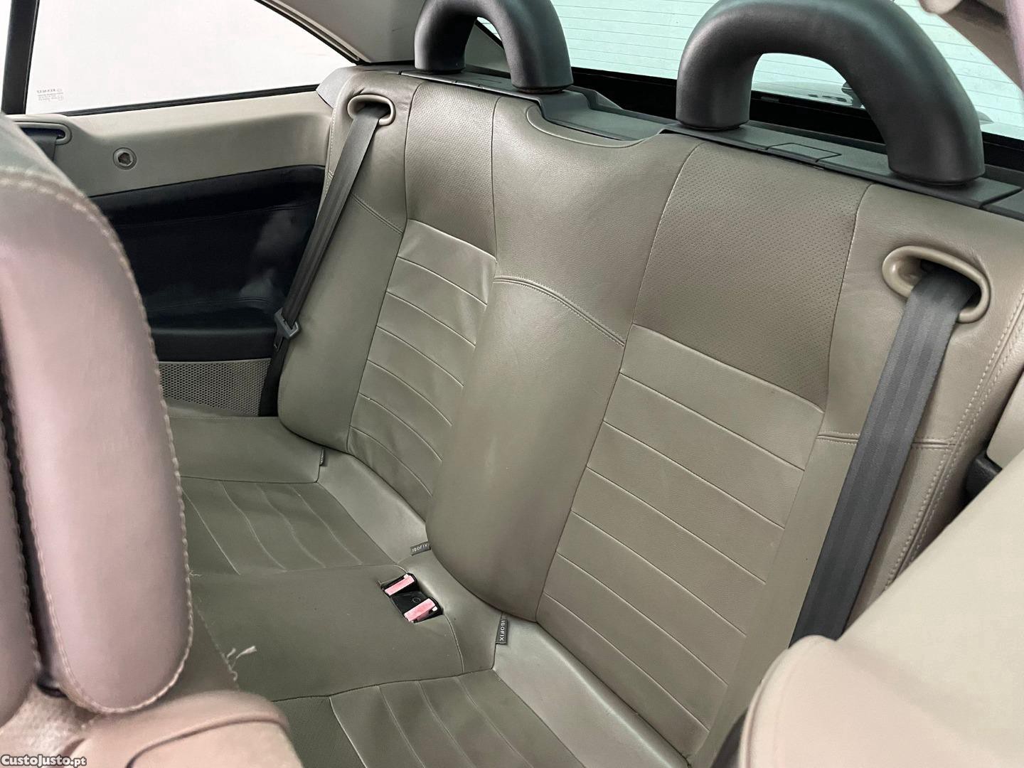 Renault Mégane CC 1.9 DCI — fotografia 3