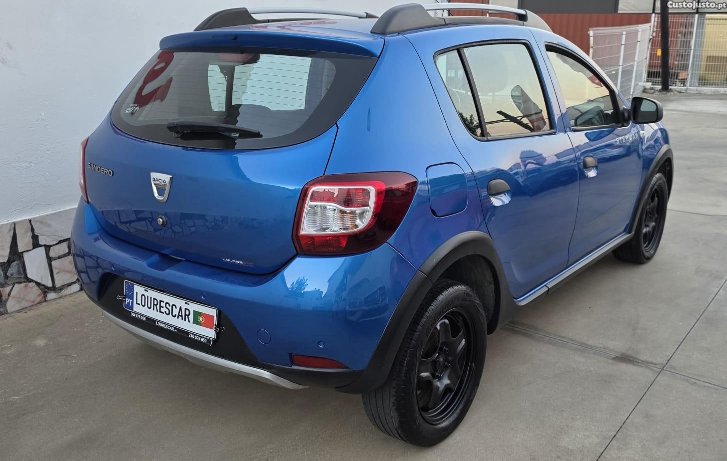 Dacia Sandero Stepway 1.5 DCI - 16 foto 3
