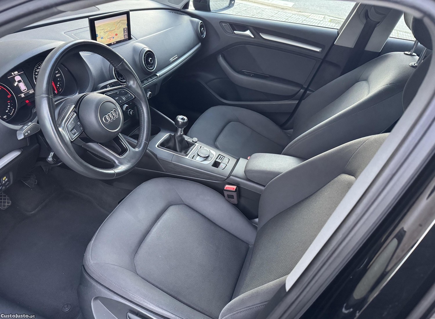Audi A3 Sportback 30 TDI Design — fotografia 3