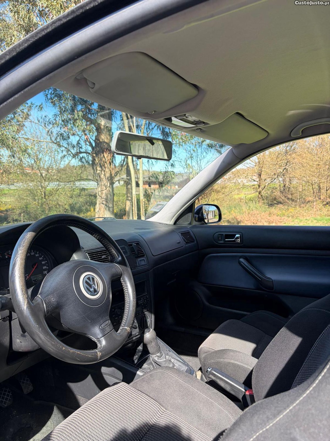 Volkswagen Golf 1.9 TDI — fotografia 6
