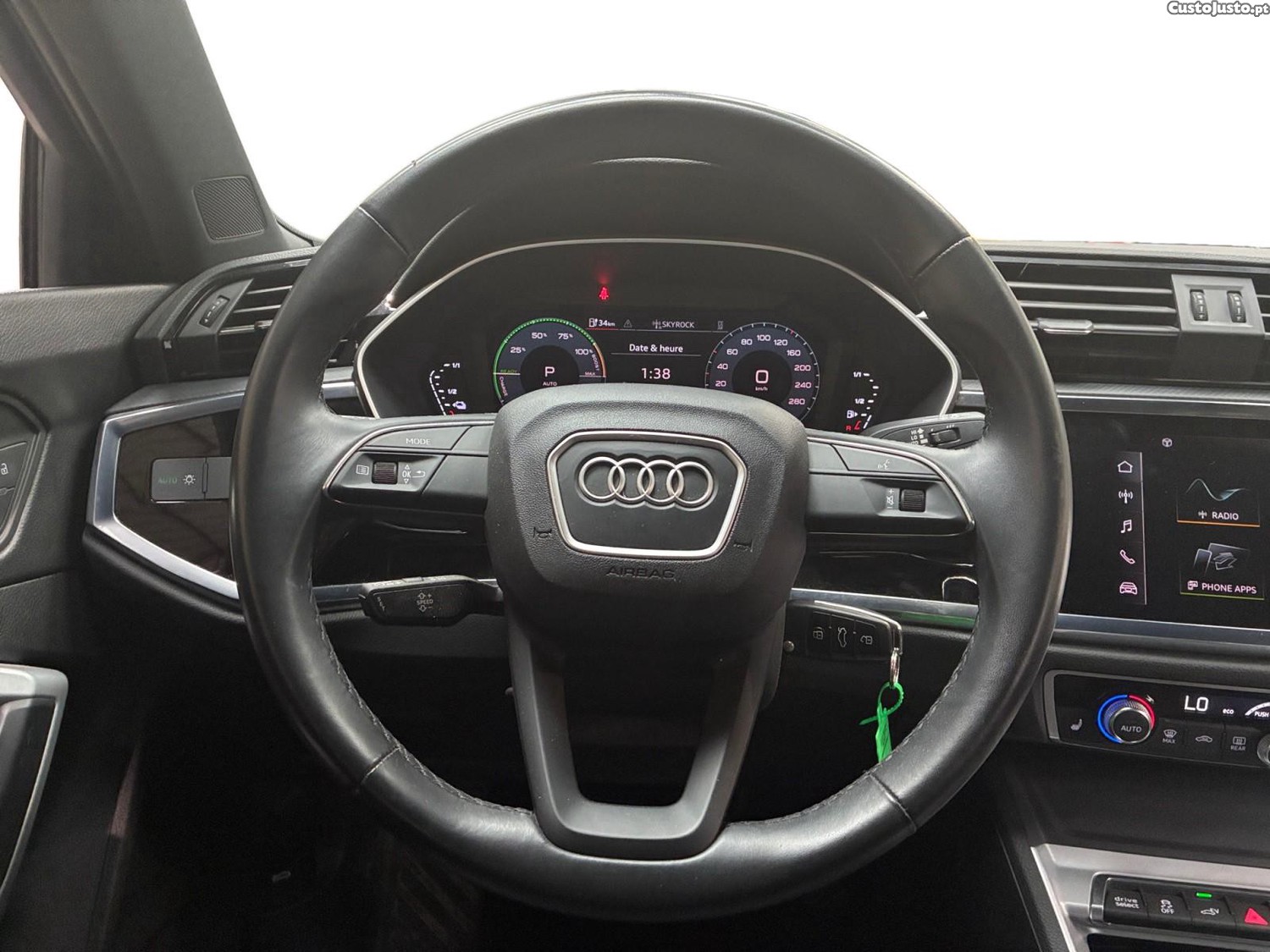 Audi Q3 Sportback 45 TFSIe S tronic - 22 foto 5