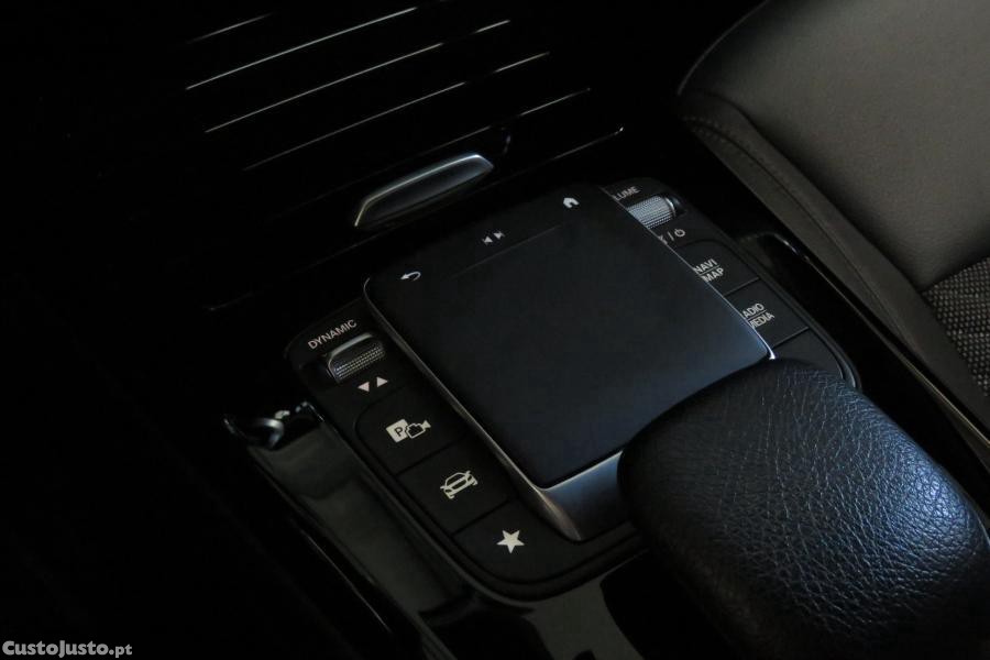 Mercedes-Benz A 250 e Style Plus — fotografia 12
