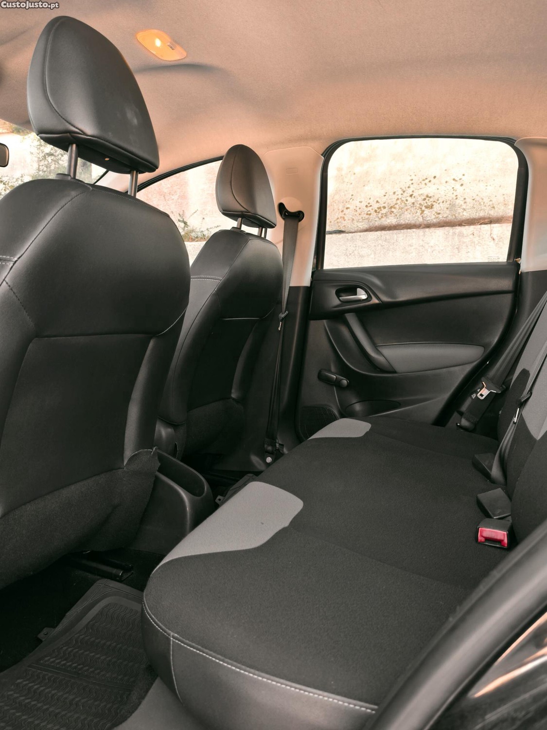 Citroën C3 PureTech — fotografia 7