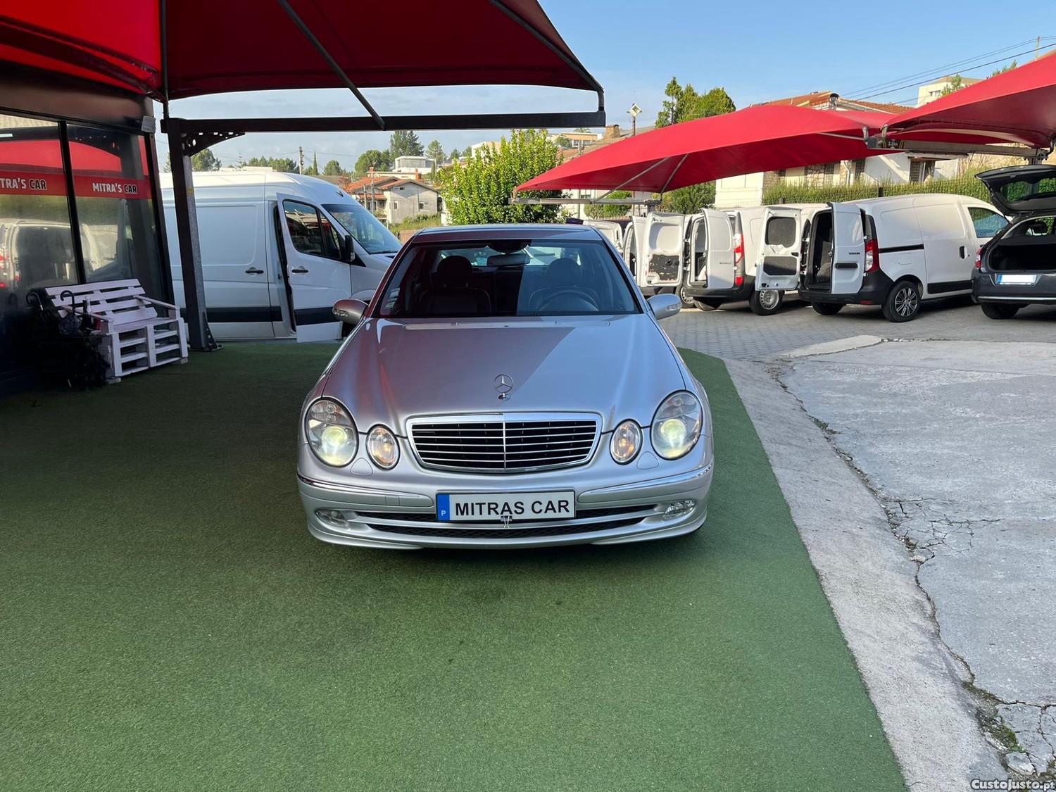 Mercedes-Benz Classe E 2.7 Diesel | Cx. Aut. — fotografia 16