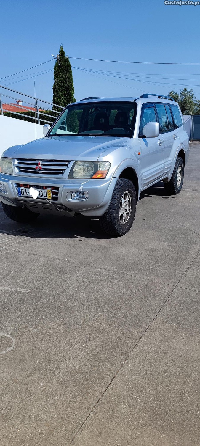 Mitsubishi Pajero 3.2 DiD 5 portas - 00 — photo 2
