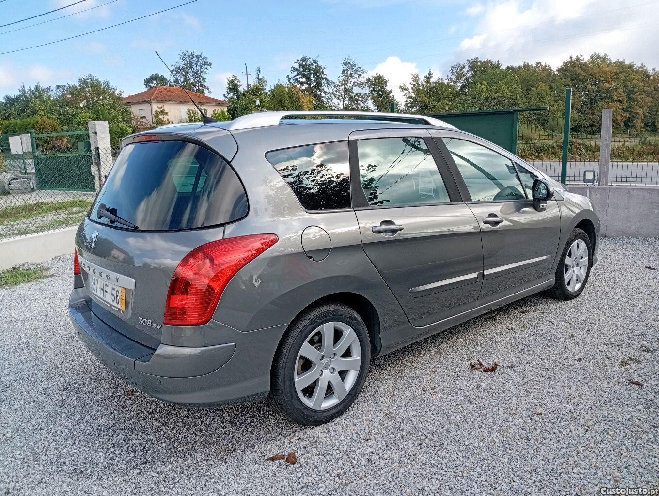 Peugeot 308 SW Executive CVM6 (Full Extras) - 09 foto 4