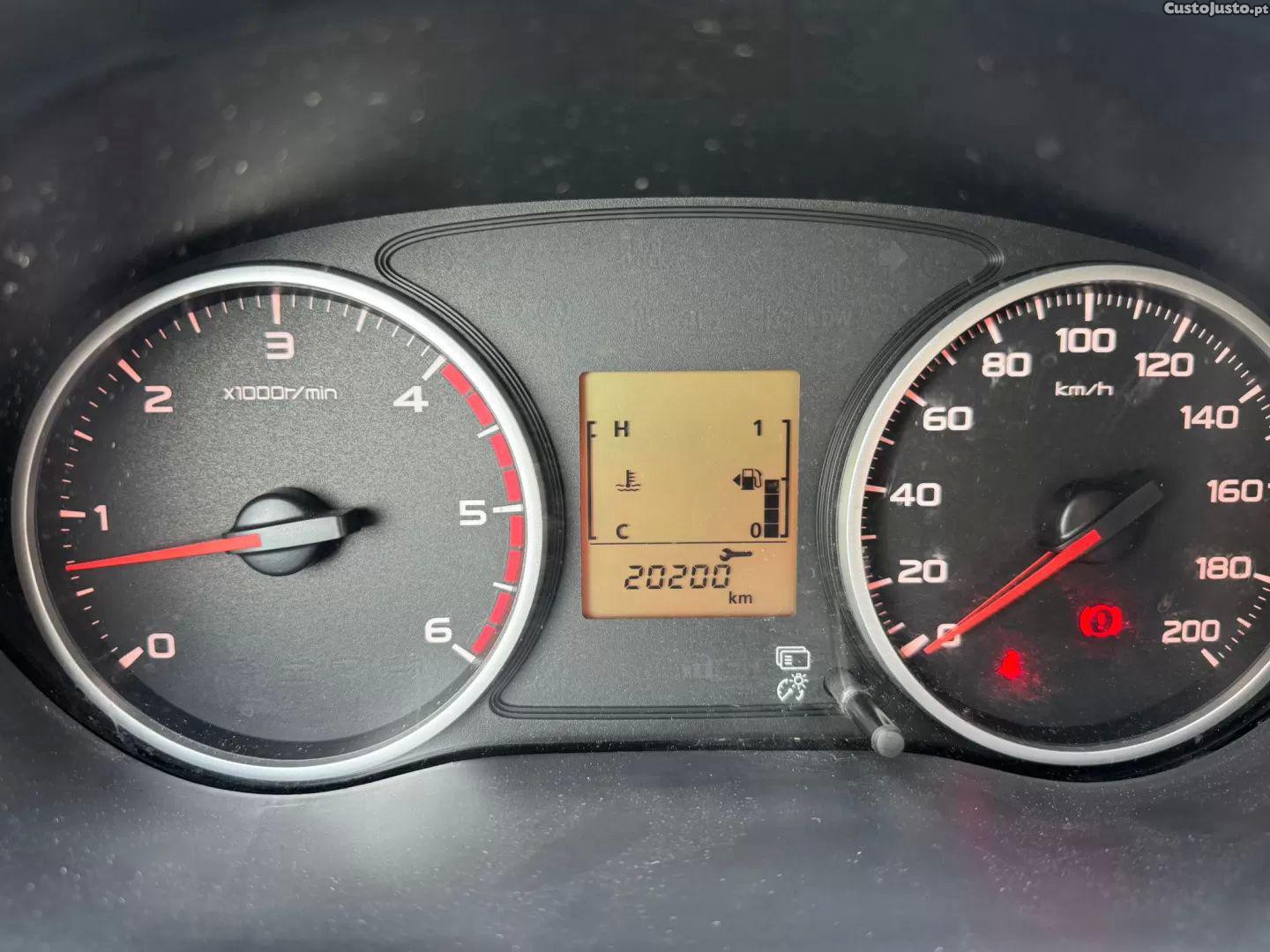Mitsubishi L200 2.4 di-d cd invite 4wd - 19 — photo 3