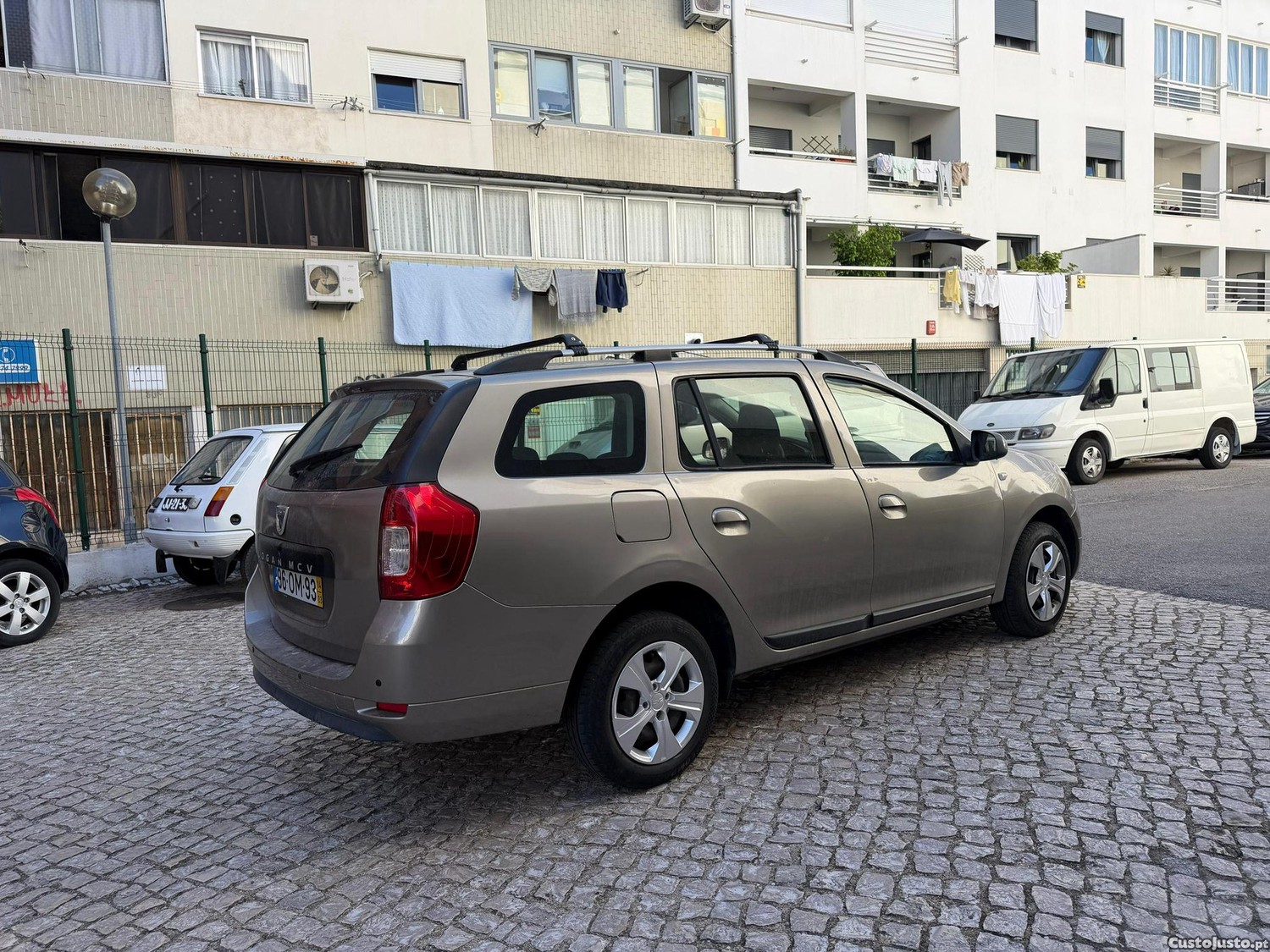 Dacia Logan 1.2 gasolina e GPL — fotografia 9
