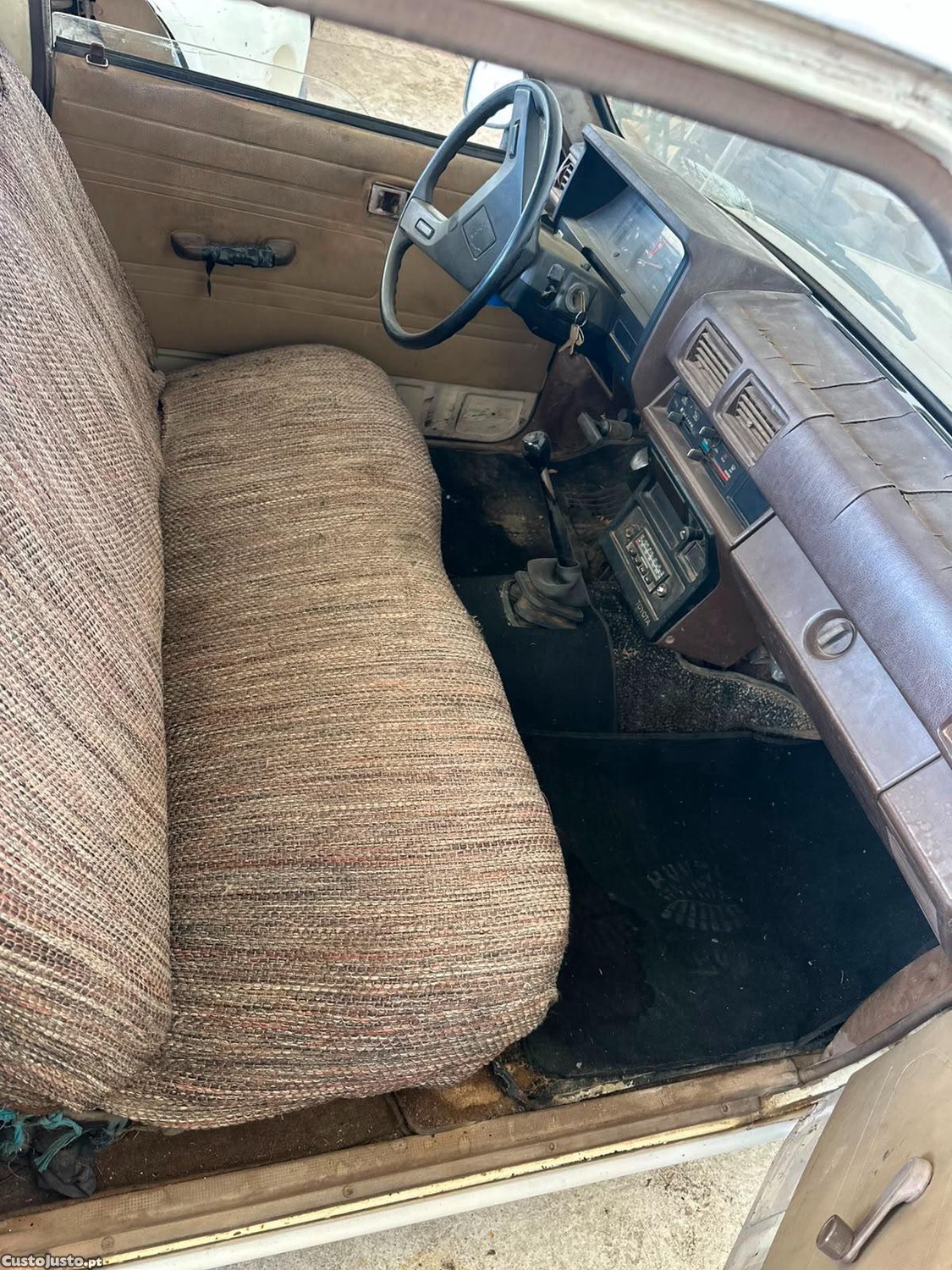 Toyota Hilux 2.5 — photo 5
