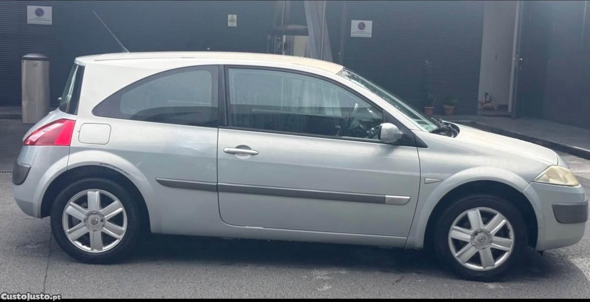 Renault Coupe 1.5dci — photo 3