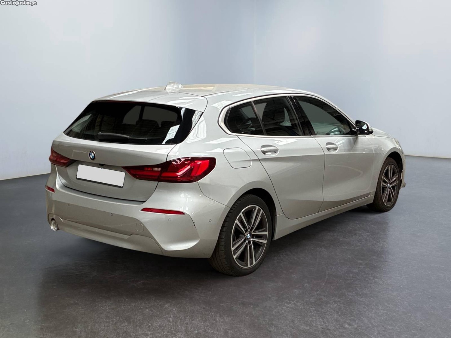 BMW 116 d Business Design - 21 — photo 2