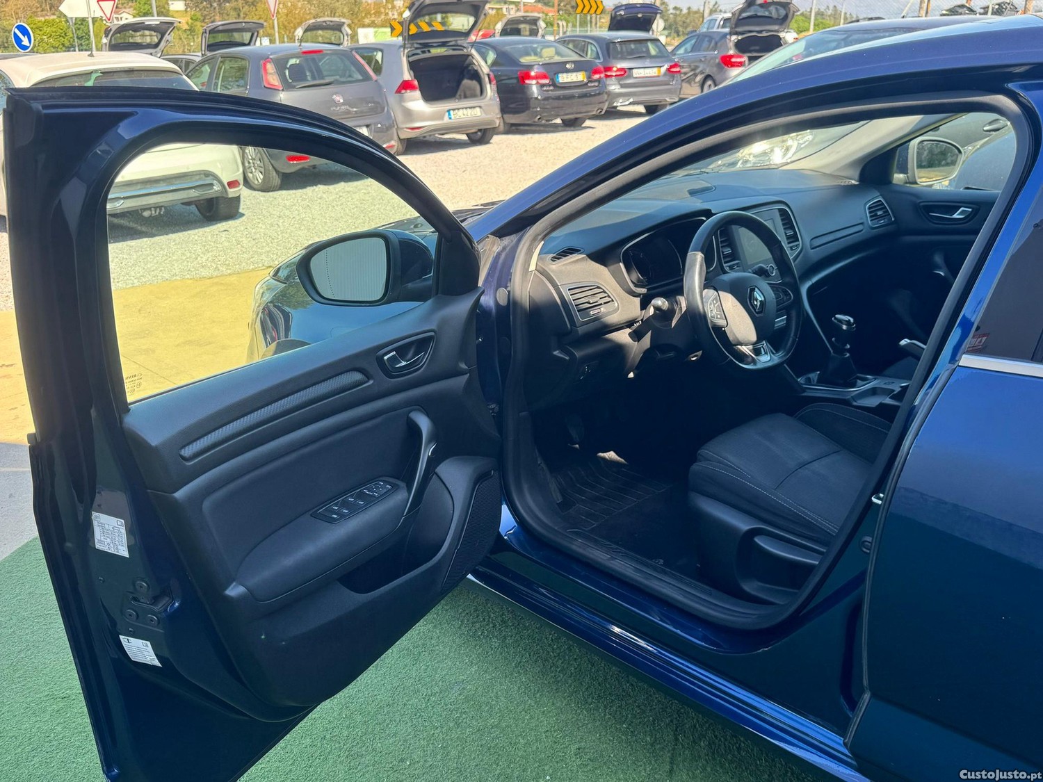 Renault Mégane 1.5 Blue dCi GT Line EDC — fotografia 16