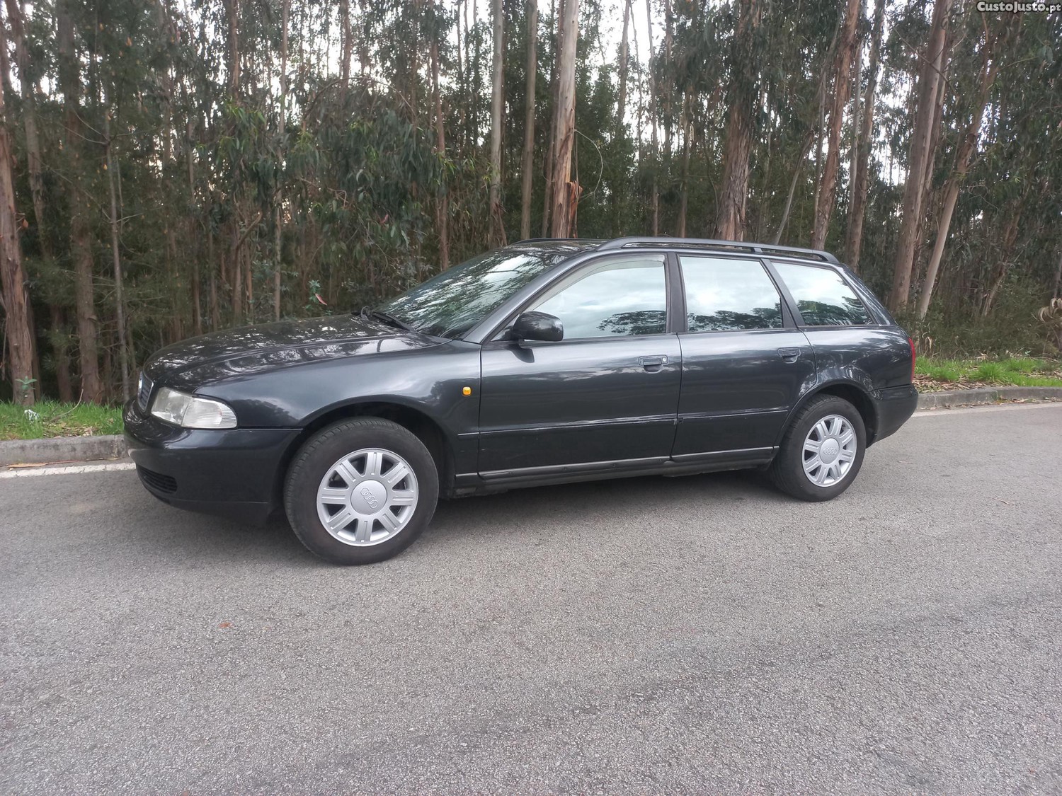 Audi A4 1.9 TDi Avant — fotografia 7