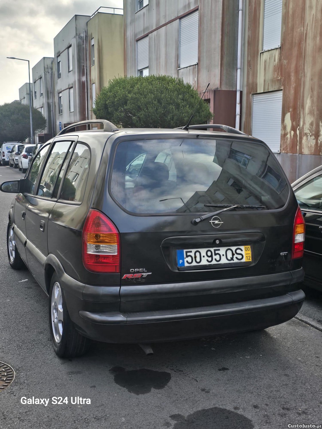 Opel Zafira Elegante - 00 foto 2