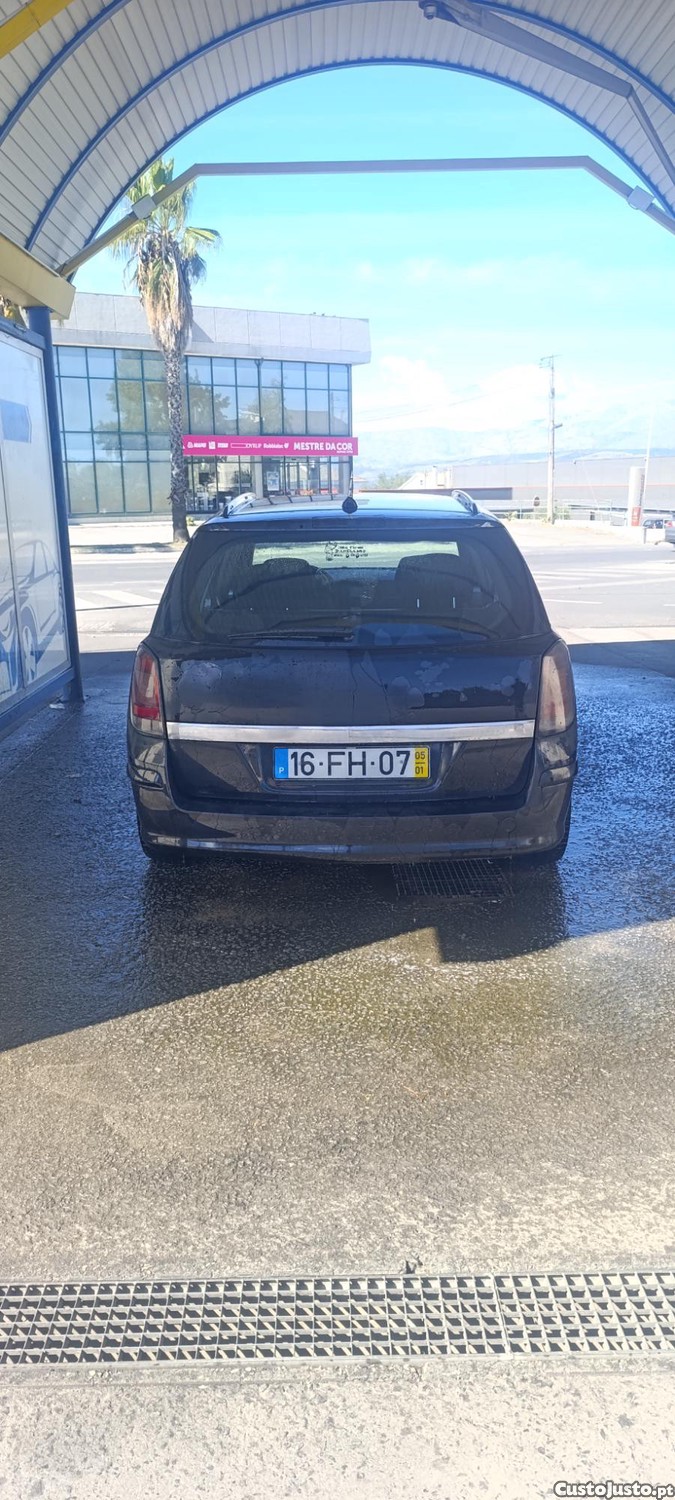 Opel Astra (Astra Station Wagon) — photo 4