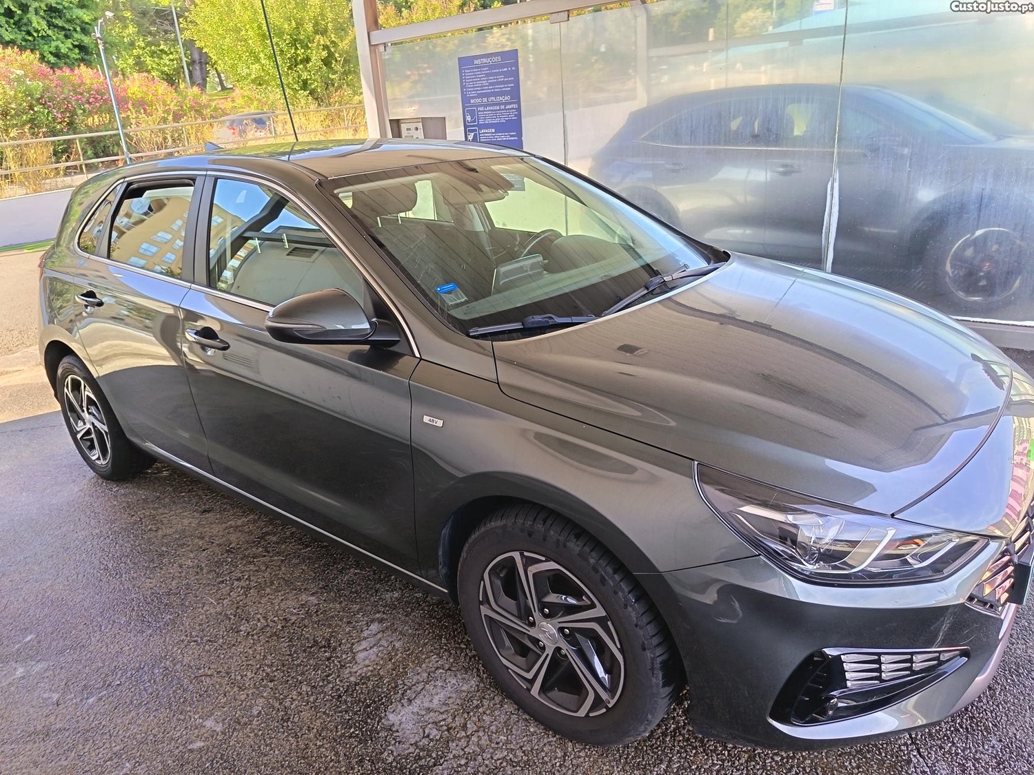 Hyundai i30 i 30 1.6 CRDI-21 eco hibrido HEV — photo 3