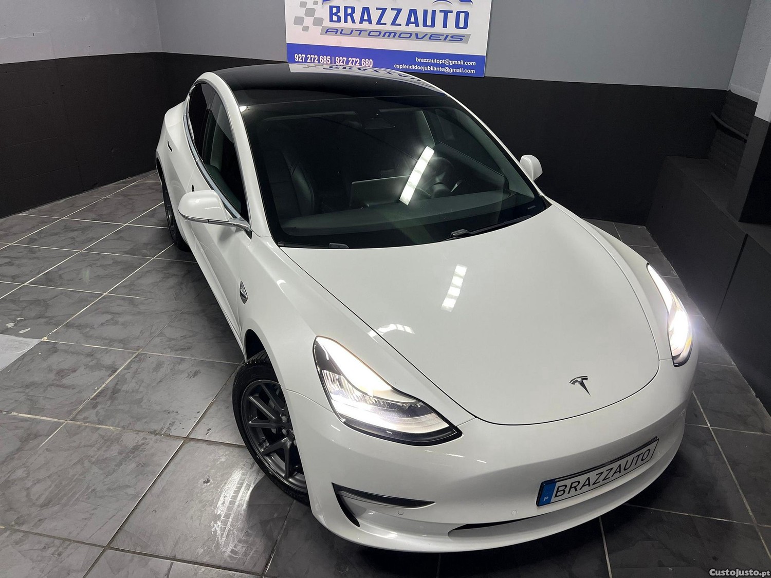 Tesla Model 3 Long-Range Dual Motor AWD — fotografia 26