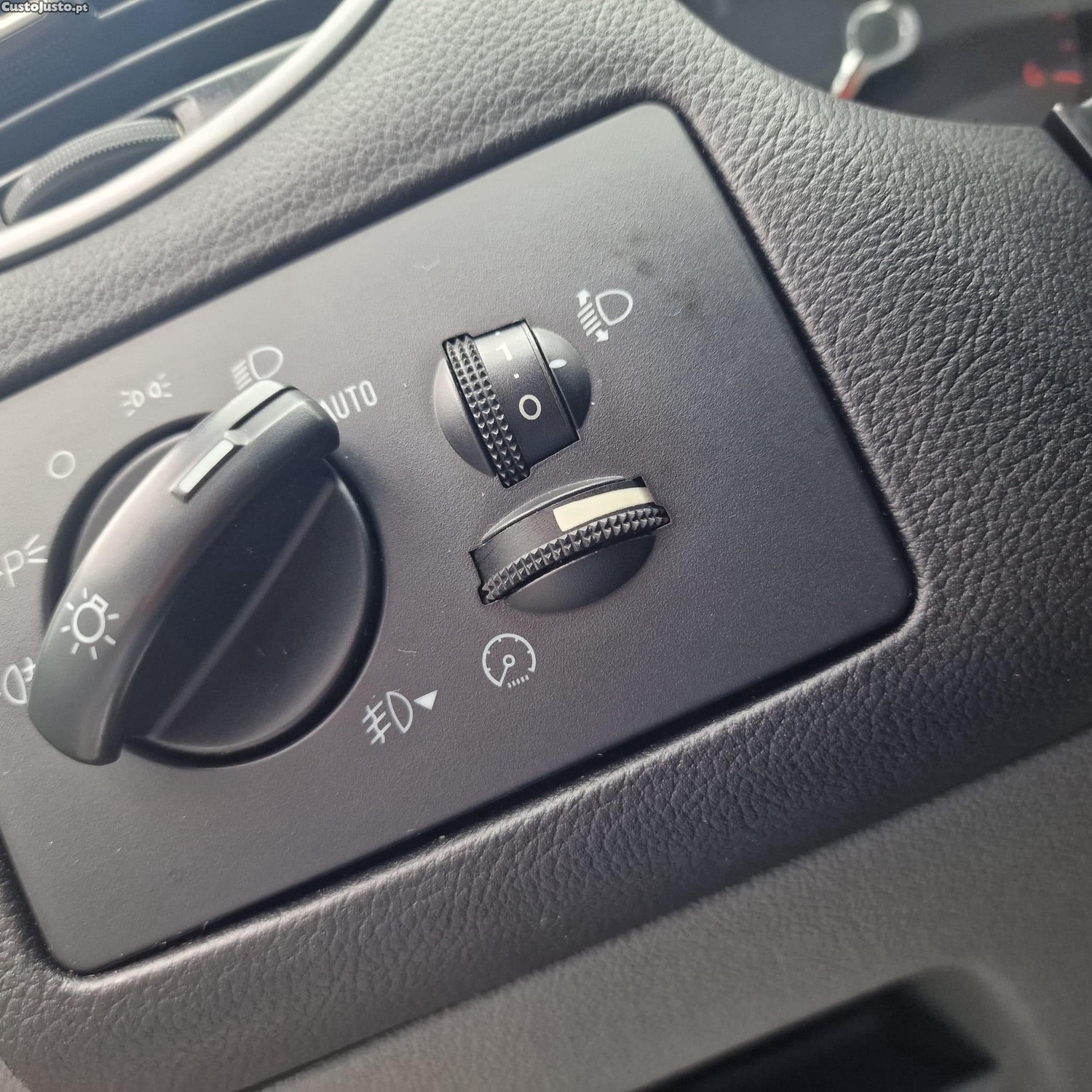 Ford Focus SW 1.6 TDCi Titanium — fotografia 8