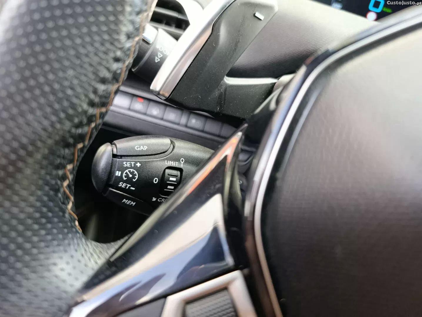 Peugeot 3008 1.6 hybrid4 gt e-eat8 - 20 — photo 5