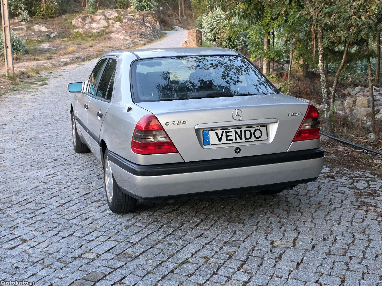 Mercedes-Benz C 220 Classic — photo 4