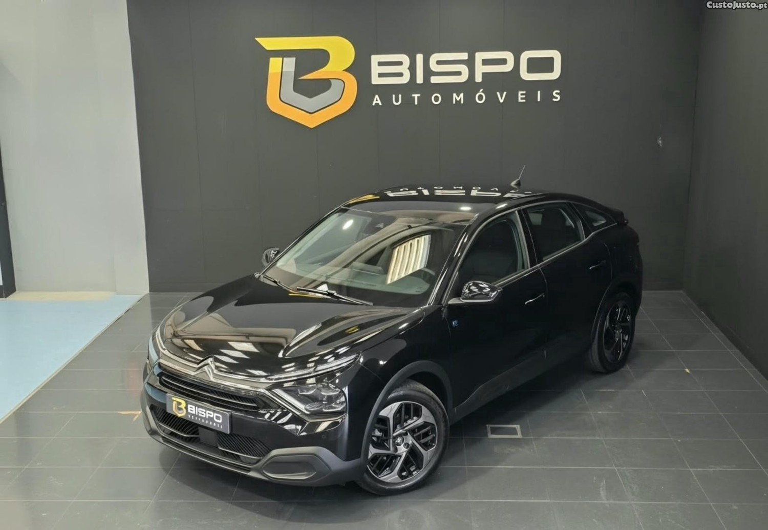 Citroën e-C4 50 kWh Feel - 24 — photo 4