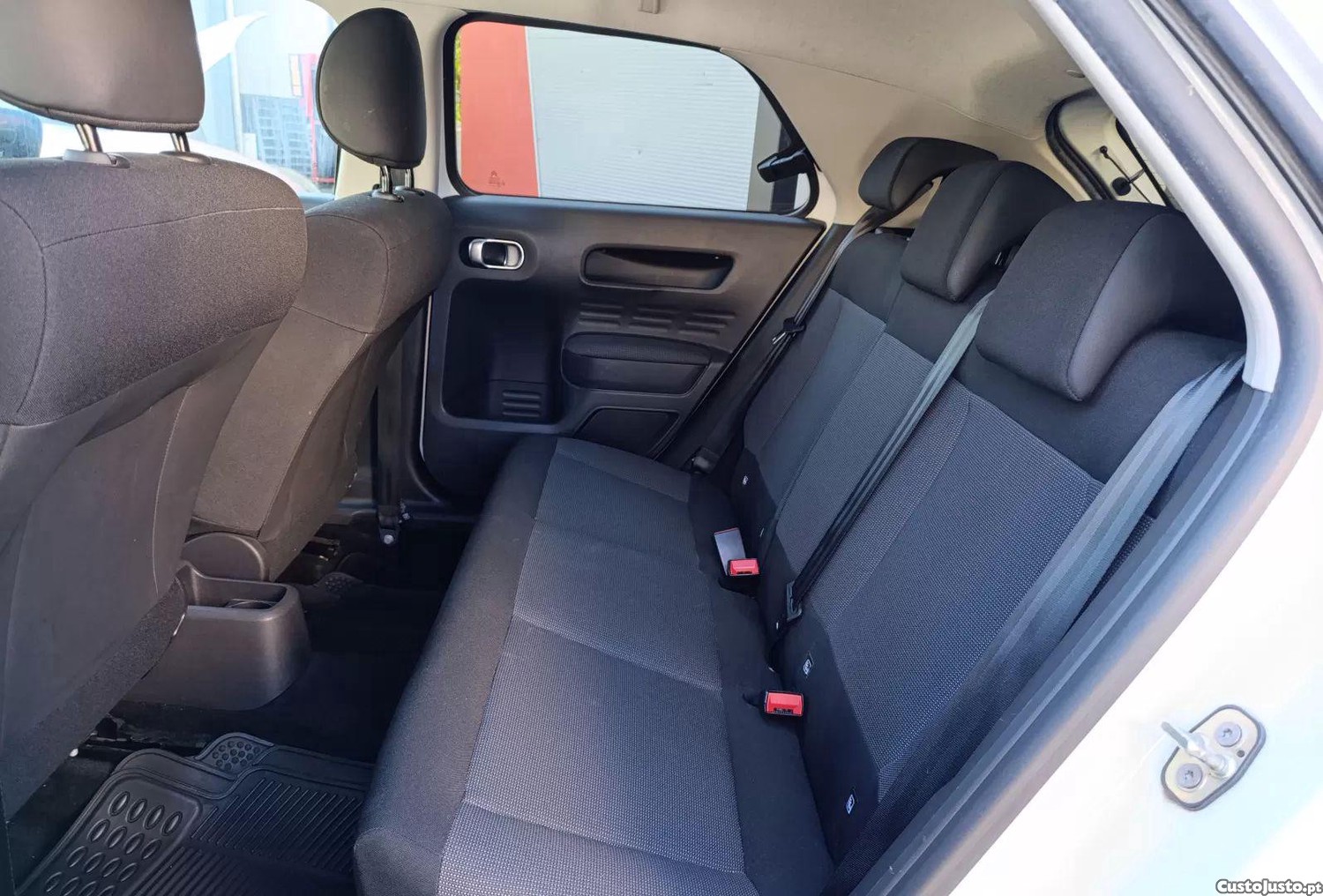 Citroën C4 1.2 puretech shine pack — fotografia 7