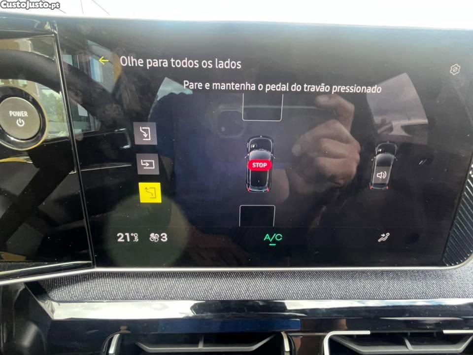 Renault 5 E-TECH — fotografia 3