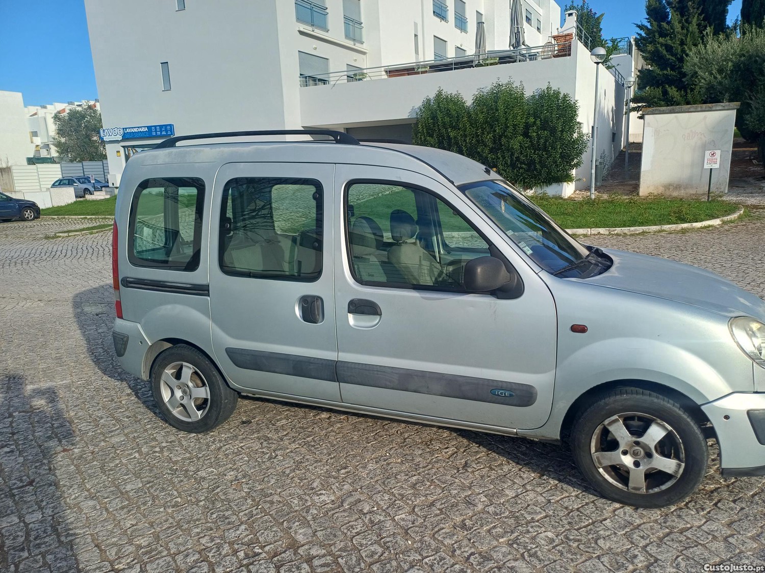 Renault Kangoo 1.5 dci 5 lugares - 06 — photo 4