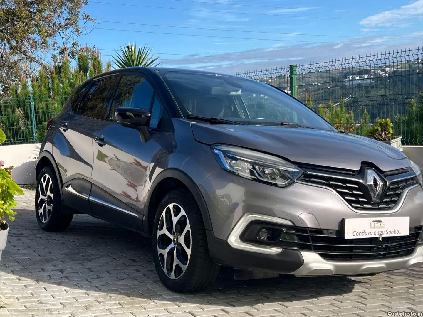 Renault Captur 1.5  intens - 19 — photo 4