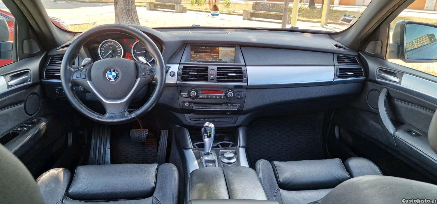 BMW X6 35D Xdrive — fotografia 3