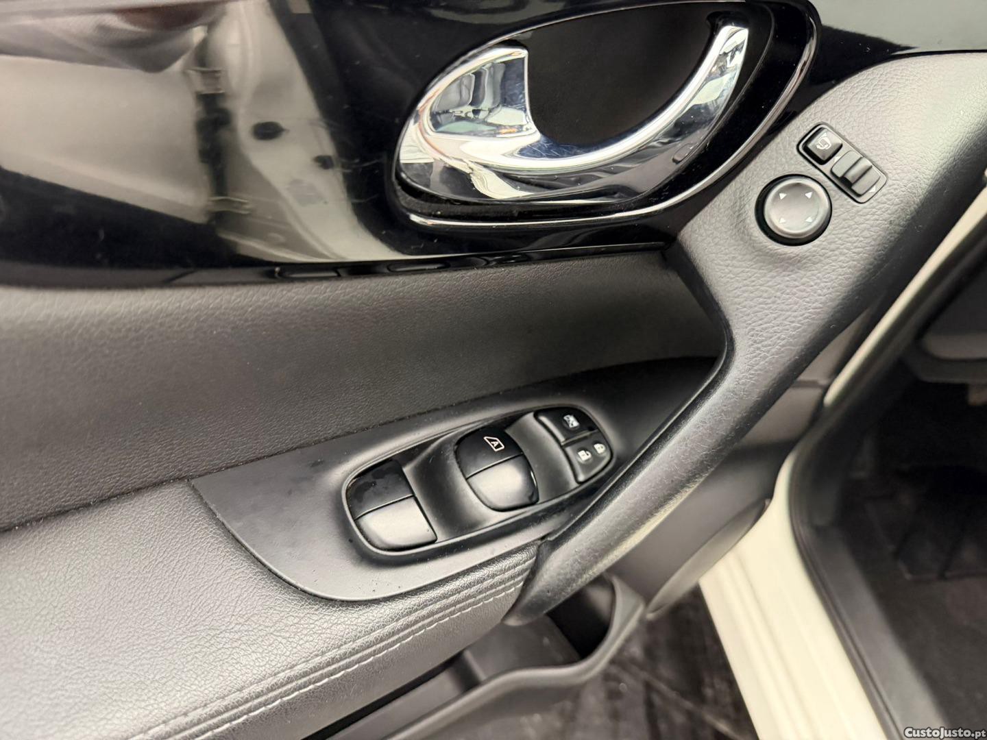 Nissan Qashqai 1.5 DCI — fotografia 5