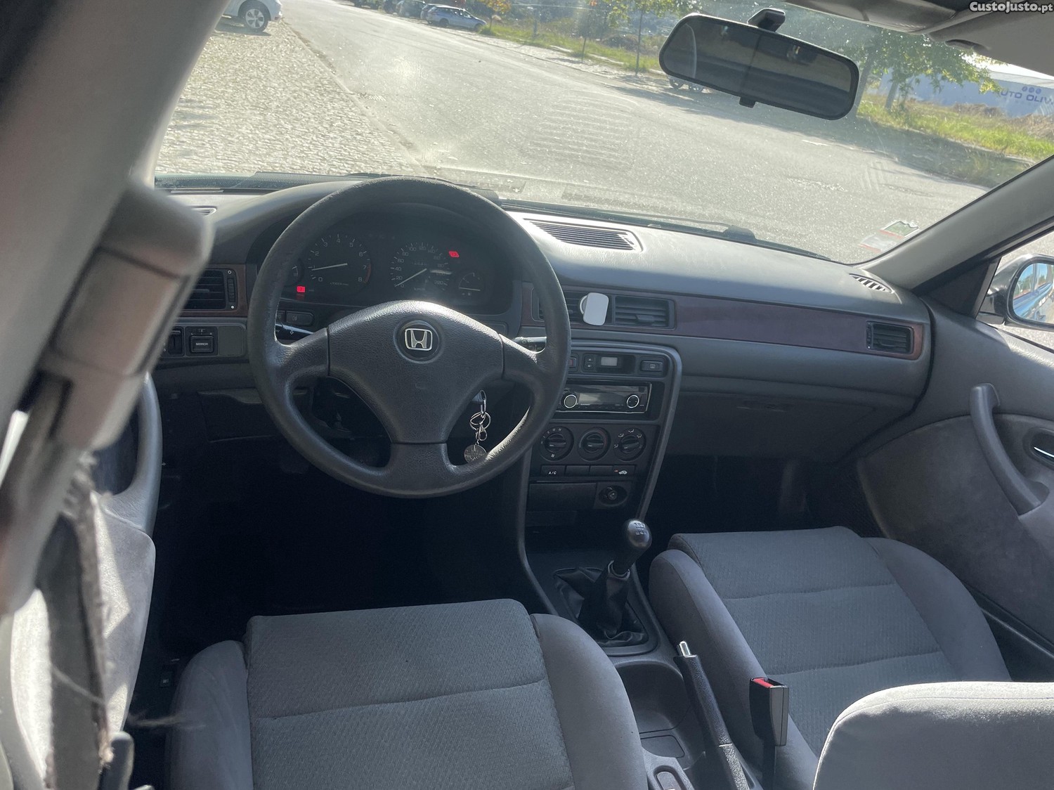 Honda Civic 1.4 I ÚNICO DONO — photo 2