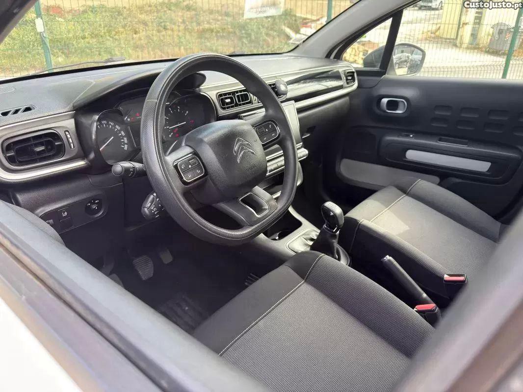 Citroën C3 1.6 bluehdi exclusive - 17 — photo 4