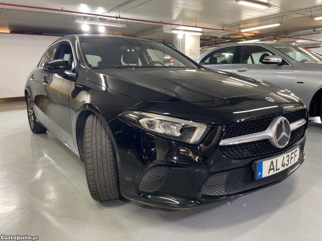 Mercedes-Benz A 180 d Style Plus Auto 2.0 116cv — fotografia 28
