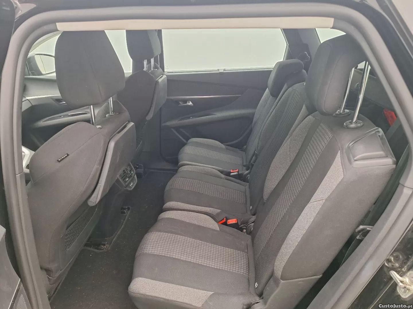 Peugeot 5008 Puretech 130 stop & start allure pack — fotografia 9