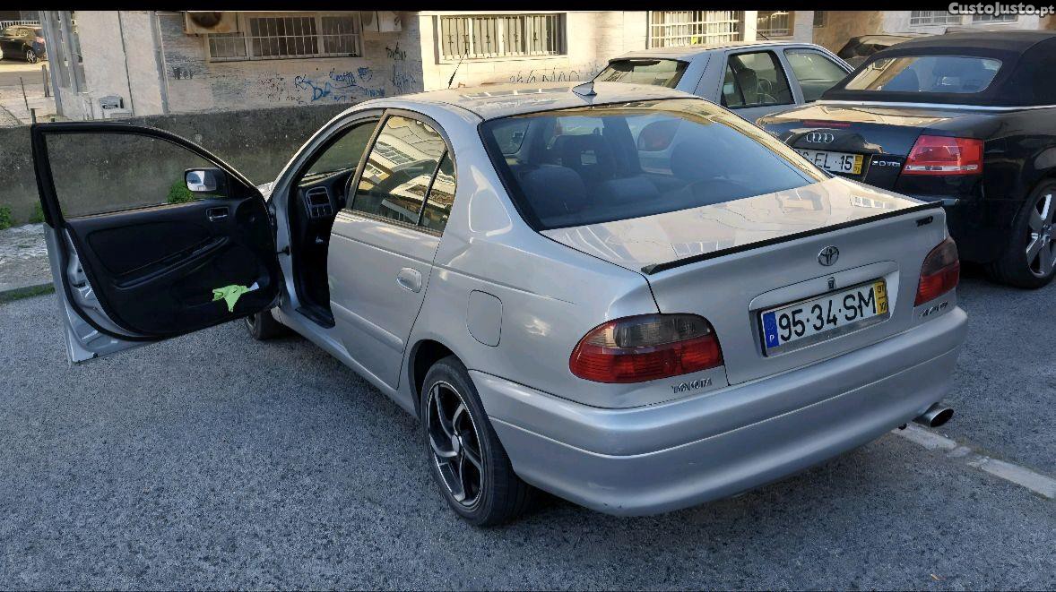 Toyota Avensis TR D4 DIESEL - 01 — photo 2