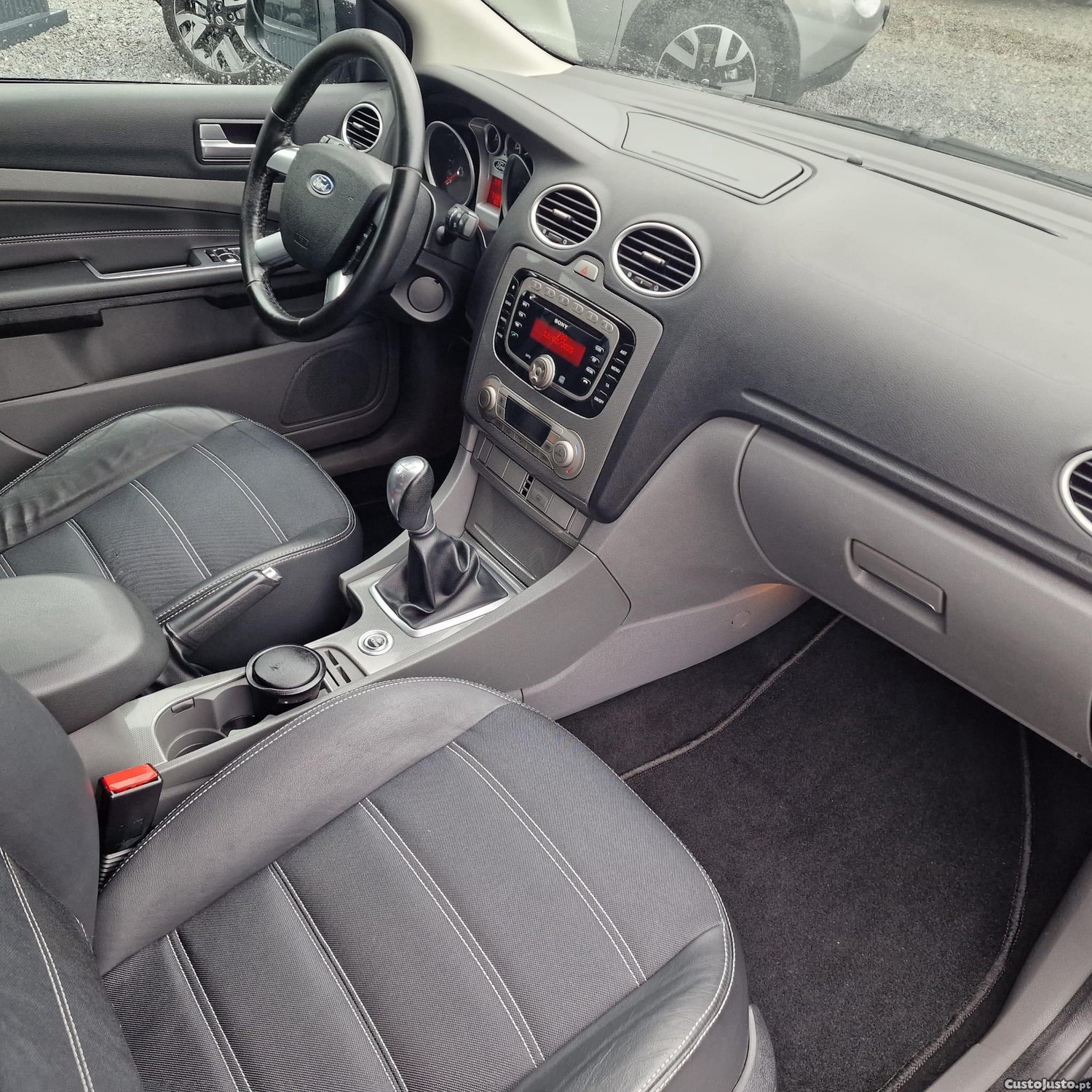 Ford Focus SW 1.6 TDCi Titanium — fotografia 3