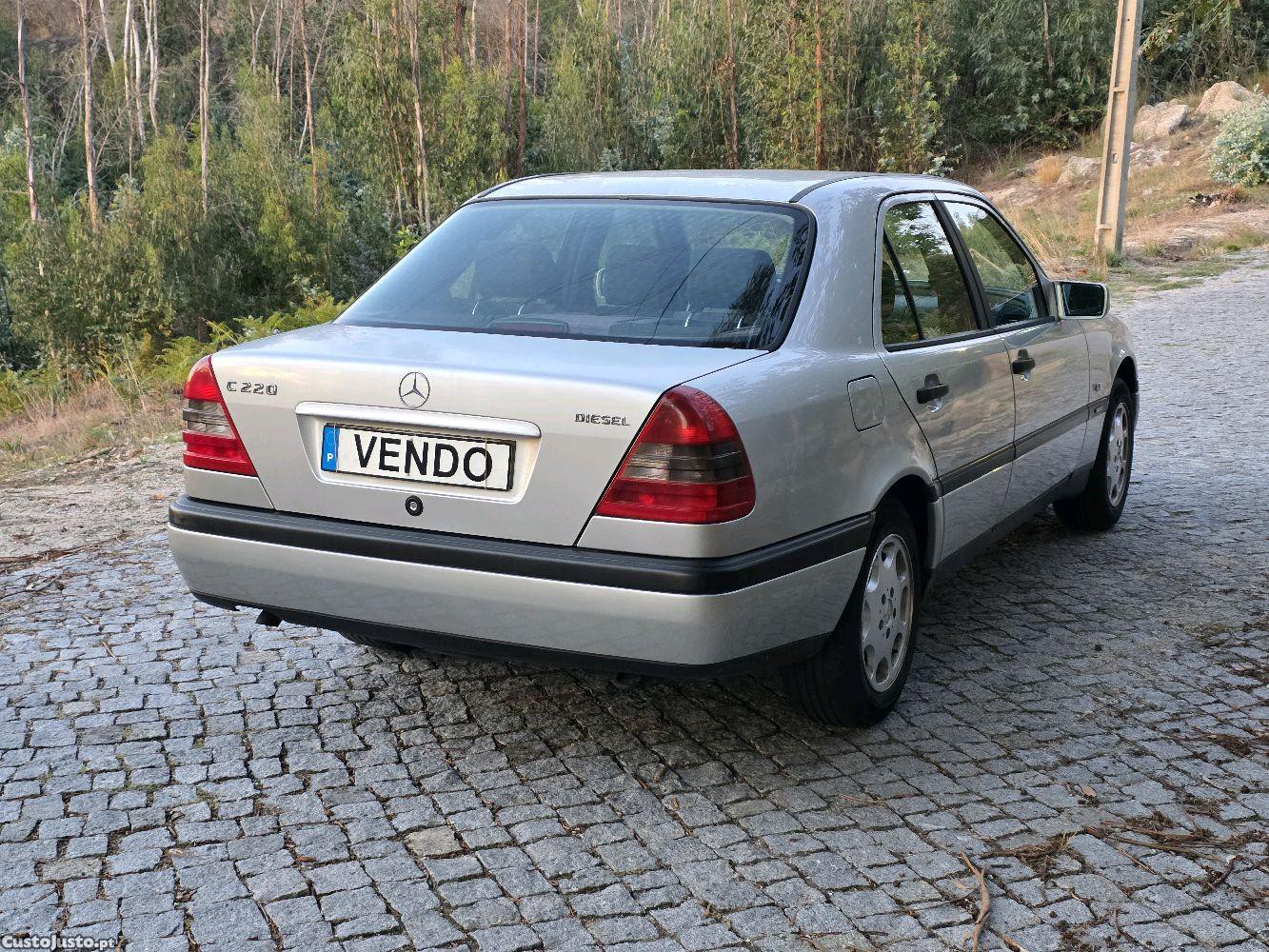 Mercedes-Benz C 220 Classic — photo 5