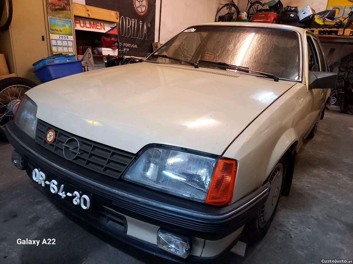 Opel Rekord 1.8 — fotografia 11