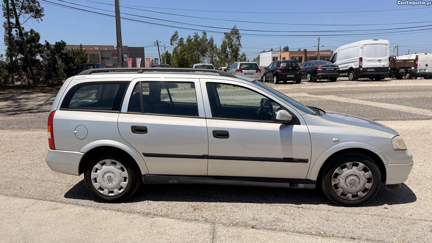 Opel Astra 1.4i de 2002 — fotografia 7