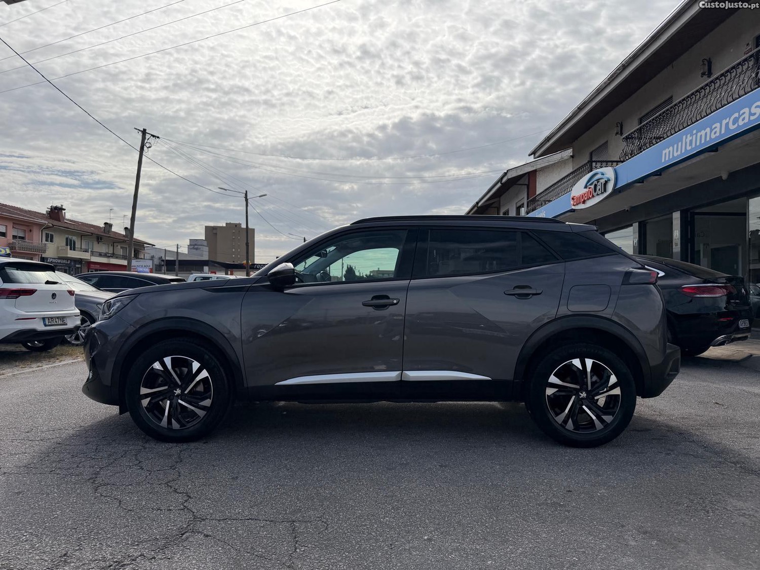 Peugeot 2008 1.5 BlueHDi Allure EAT8 - 20 — photo 3
