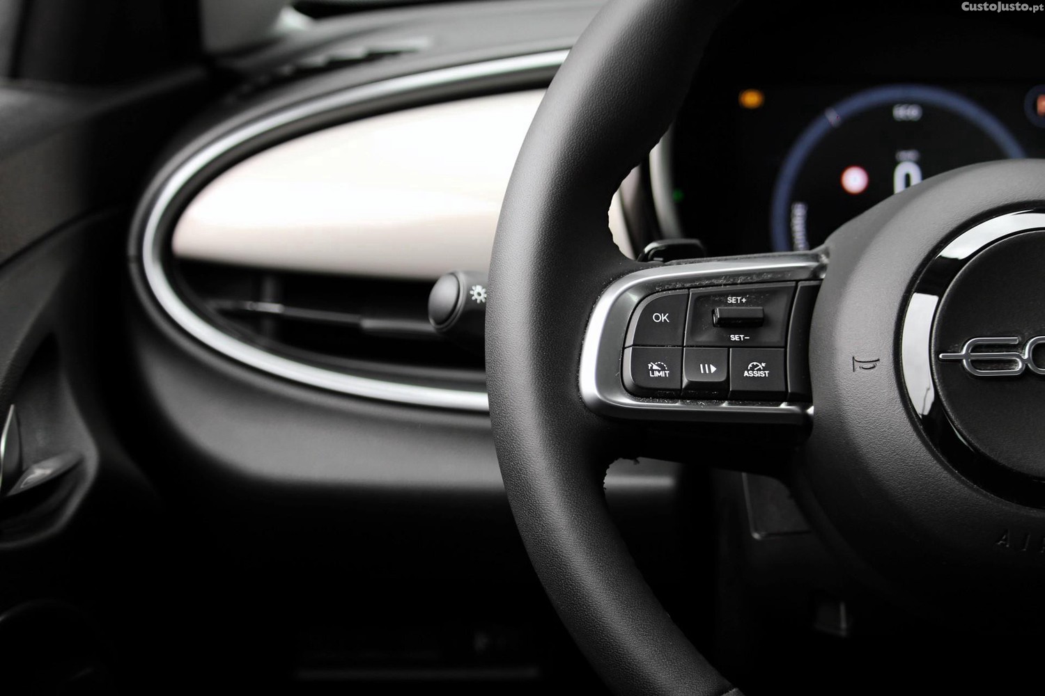 Fiat 600 1.2 Hybrid La Prima — fotografia 7